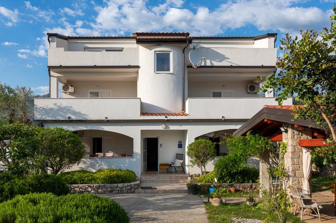 Apartments Punta Seline Extérieur photo